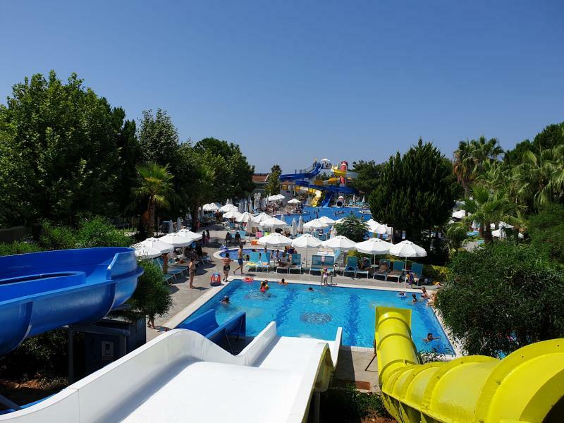 Aska Costa Holiday Club Side Exterior photo